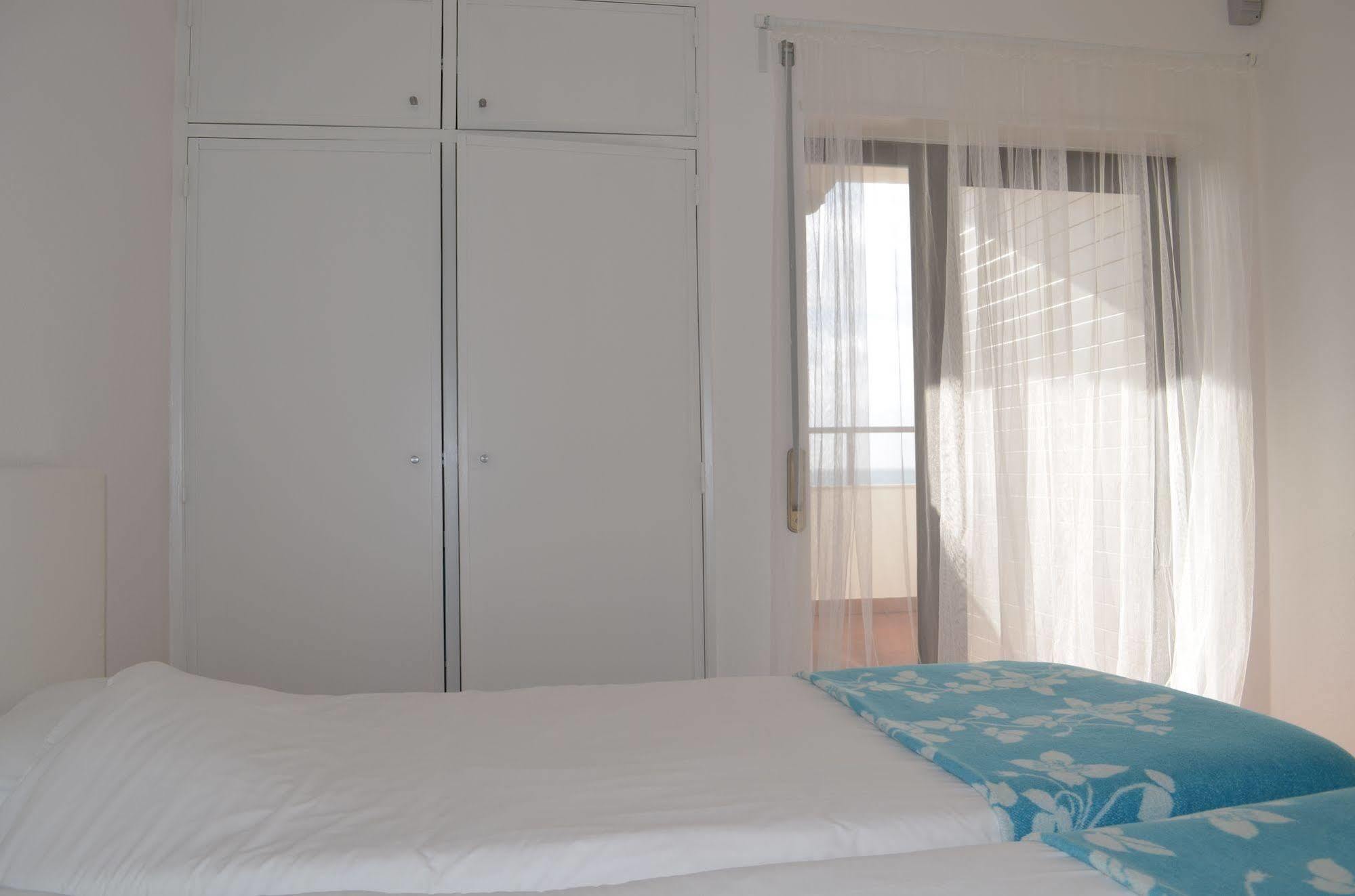 Blue Buddha Beach House Ericeira Extérieur photo