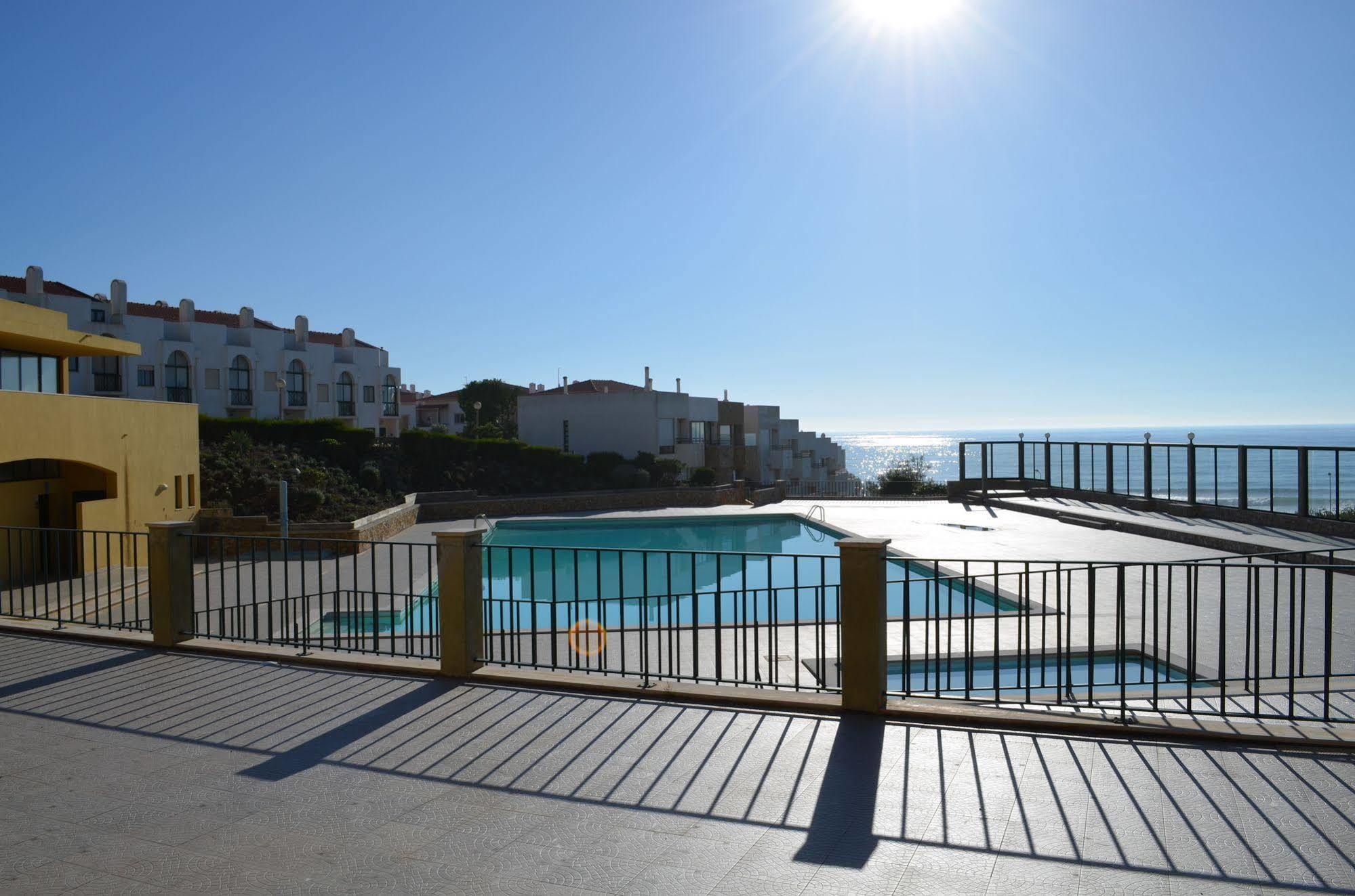Blue Buddha Beach House Ericeira Extérieur photo