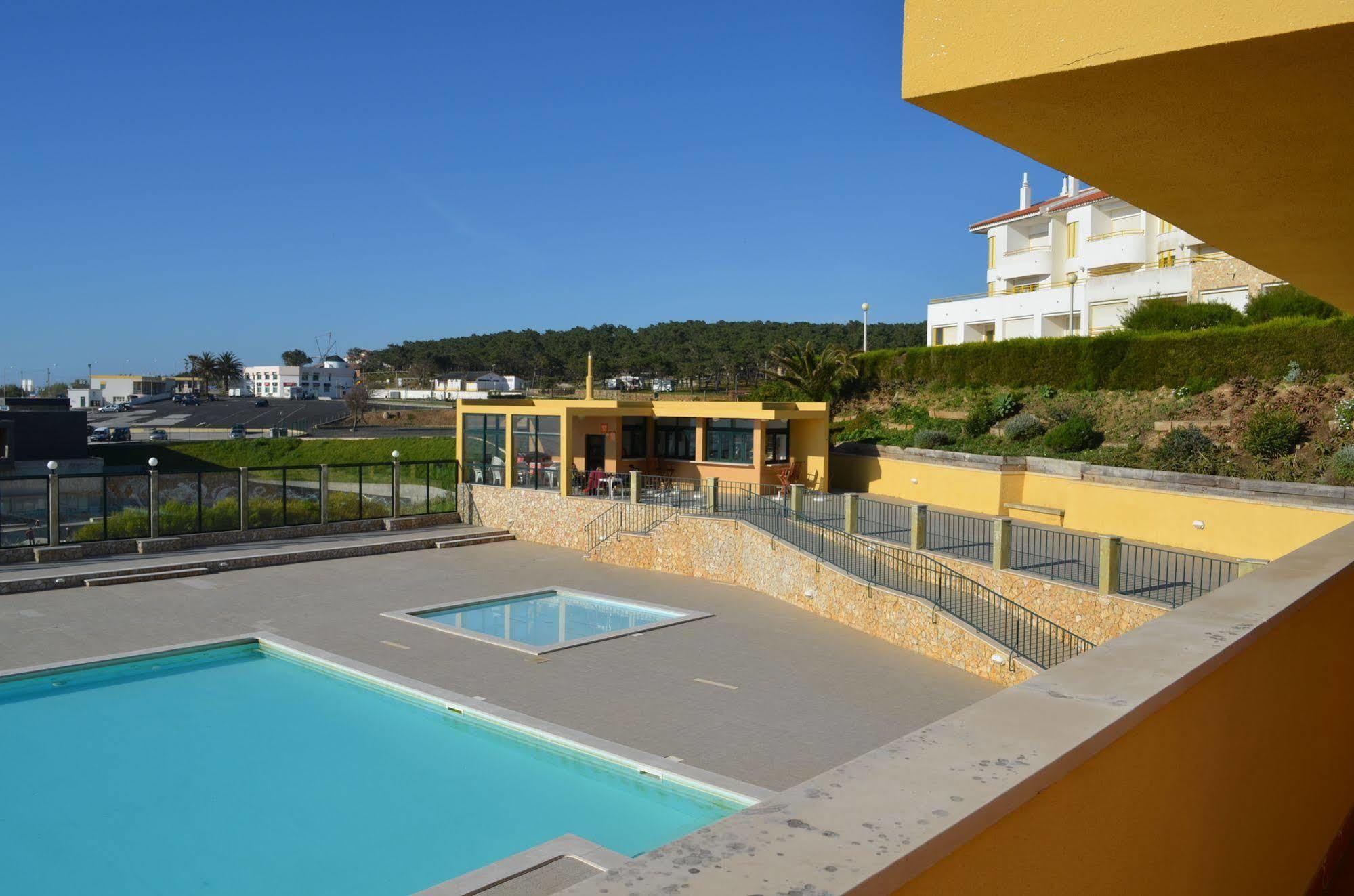 Blue Buddha Beach House Ericeira Extérieur photo